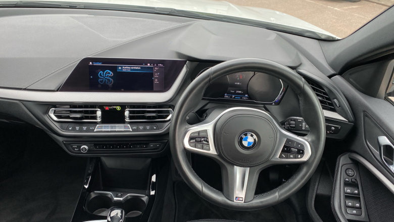 BMW 1 Series 118i M Sport 5dr Step Auto Petrol Hatchback